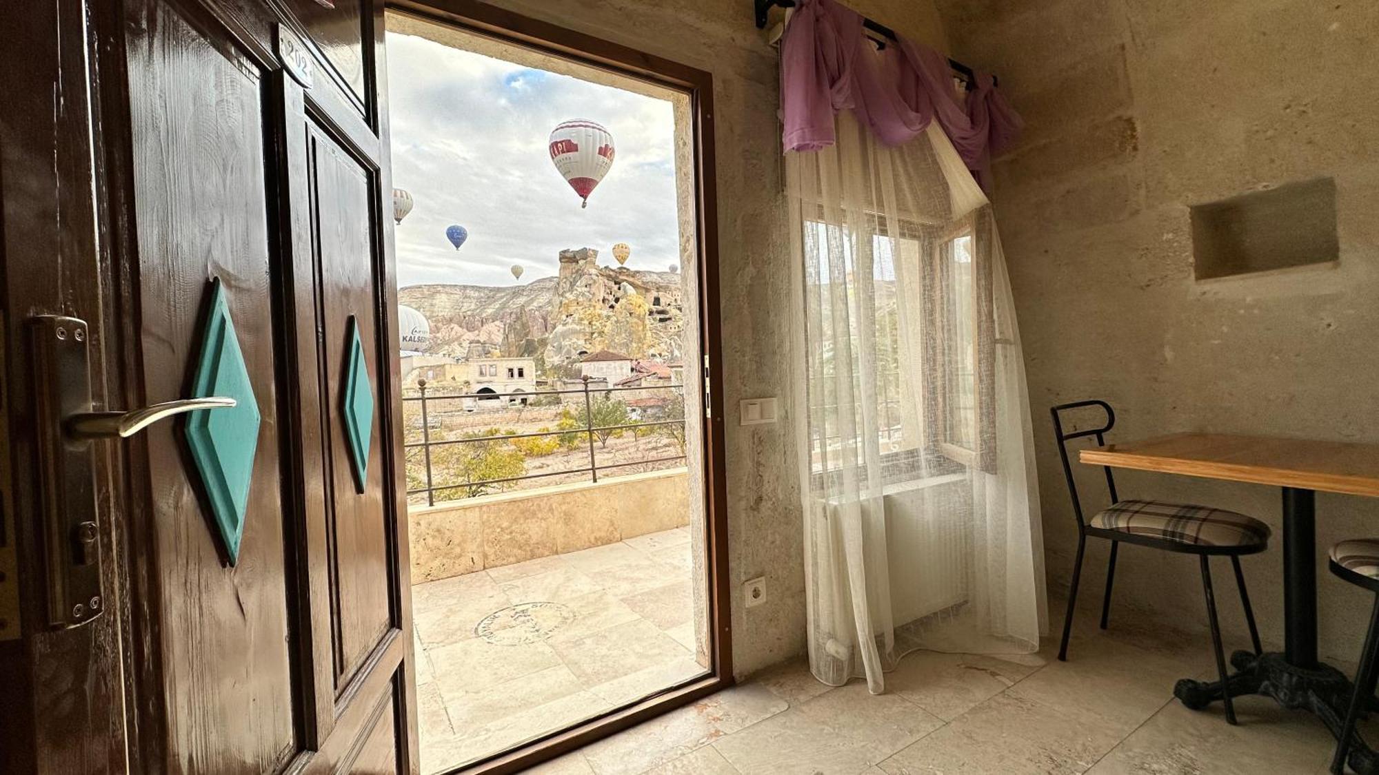 גורמה Jacob'S Cave Suites - Cappadocia (Adults Only) מראה חיצוני תמונה
