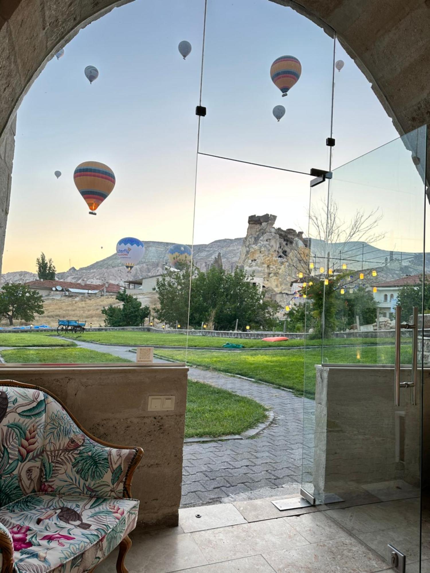גורמה Jacob'S Cave Suites - Cappadocia (Adults Only) מראה חיצוני תמונה
